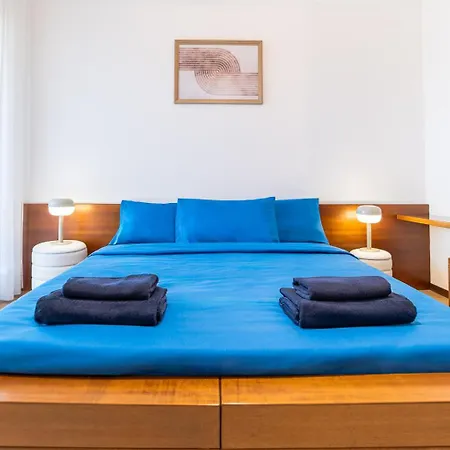 Exclusive With View-private Villa