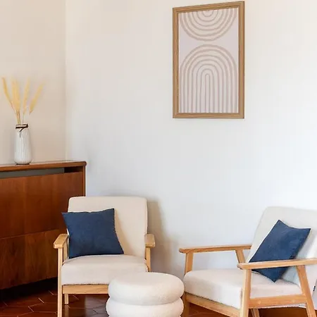 Exclusive With View-private *