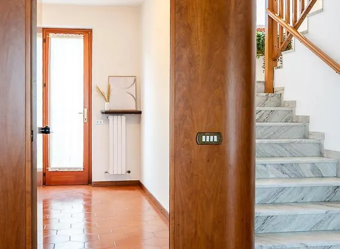 Exclusive With View-private *