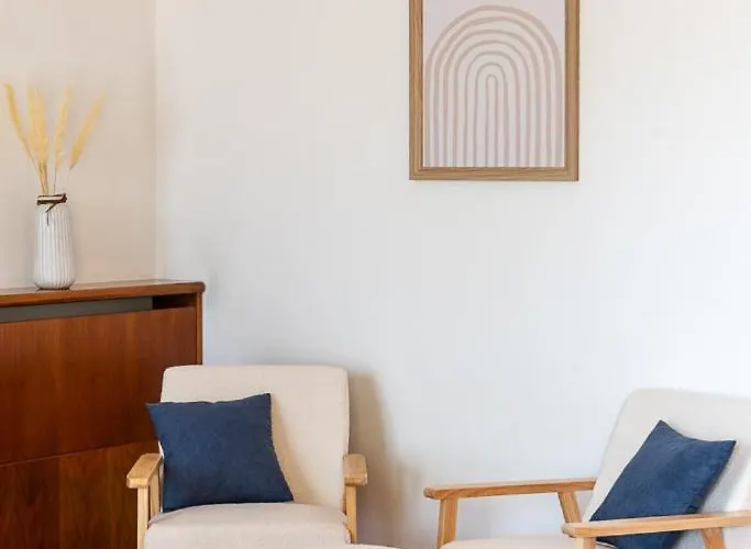 Exclusive With View-private *