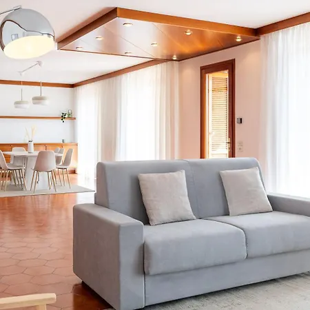 Exclusive With View-private Galbiate