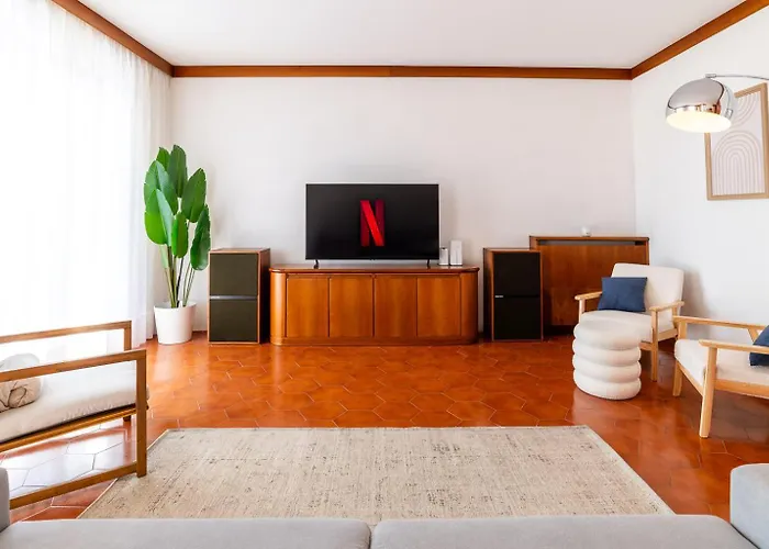 Exclusive With View-private