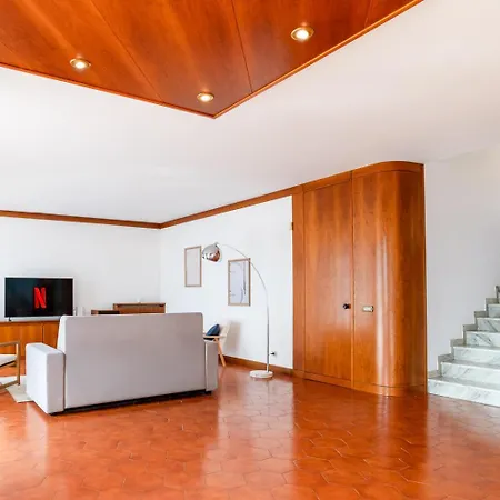 Villa Exclusive With View-private Galbiate