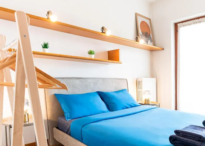 Exclusive With View-private *